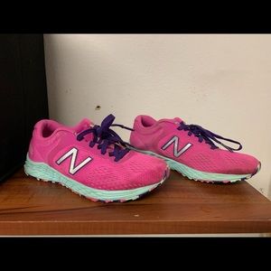 Girls New Balance Tennis Shoes